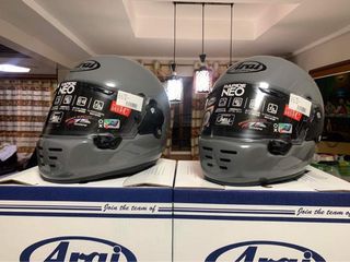 Brand new and Authentic Arai Rapide Neo - Modern Grey Helmet (2023 Production)