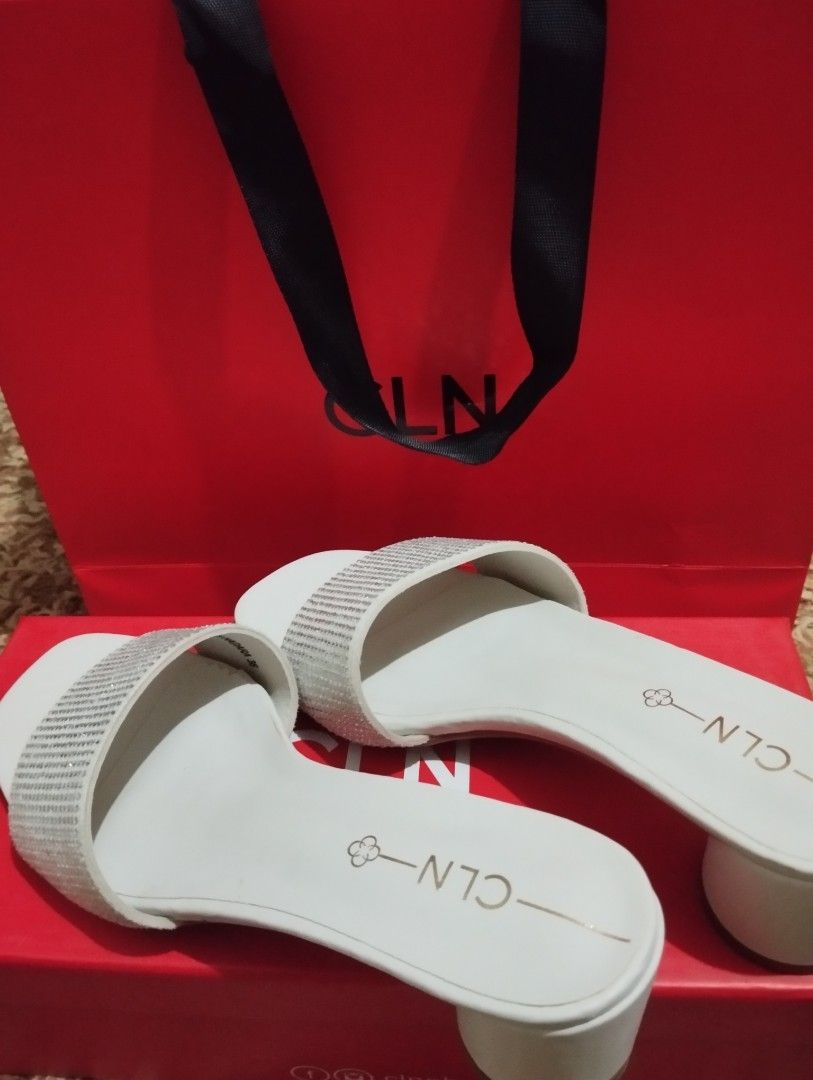Cln hotsell sandals price