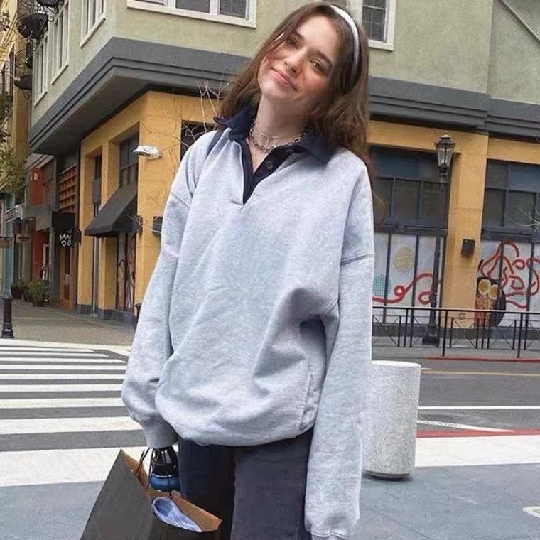 Brandy melville archer sweatshirt top