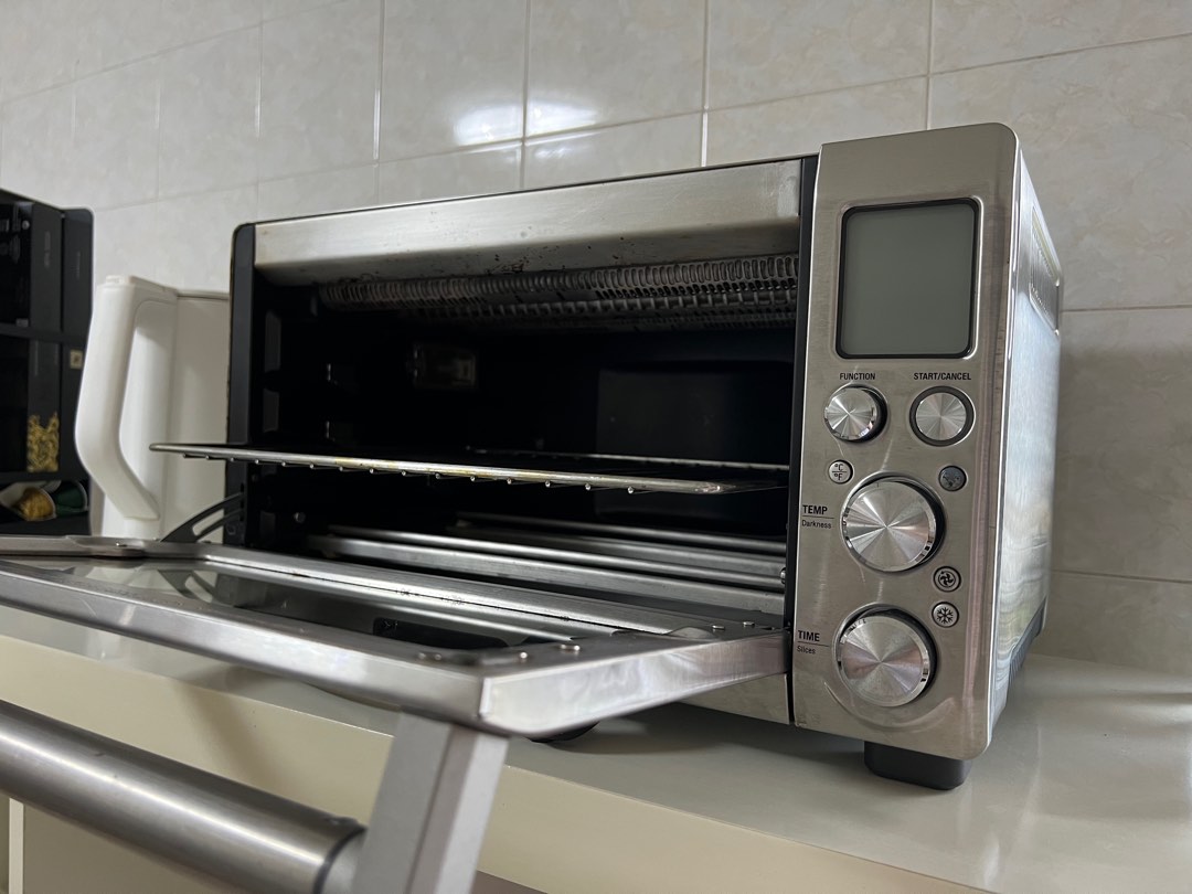 breville toaster oven 220v