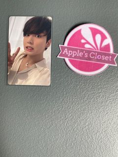 (Category: ) located in . Submitted by apple.closet (Listing ID 1252595065, Image 1). Description: .