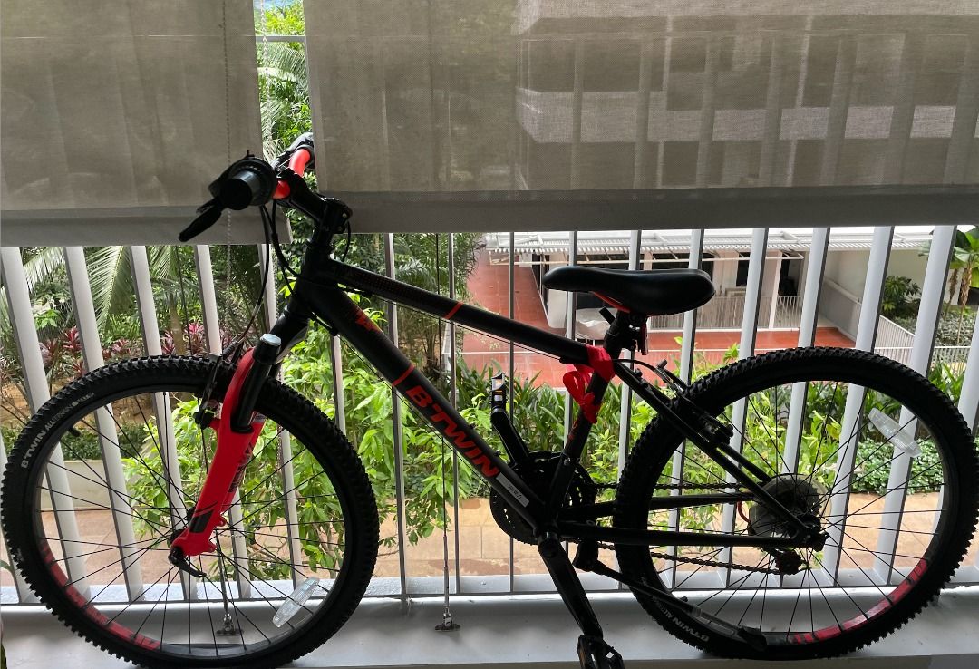 BTWIN RockRider 500 Mountain Bike Red and Black
