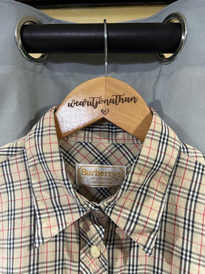 Burberry plaid button top up