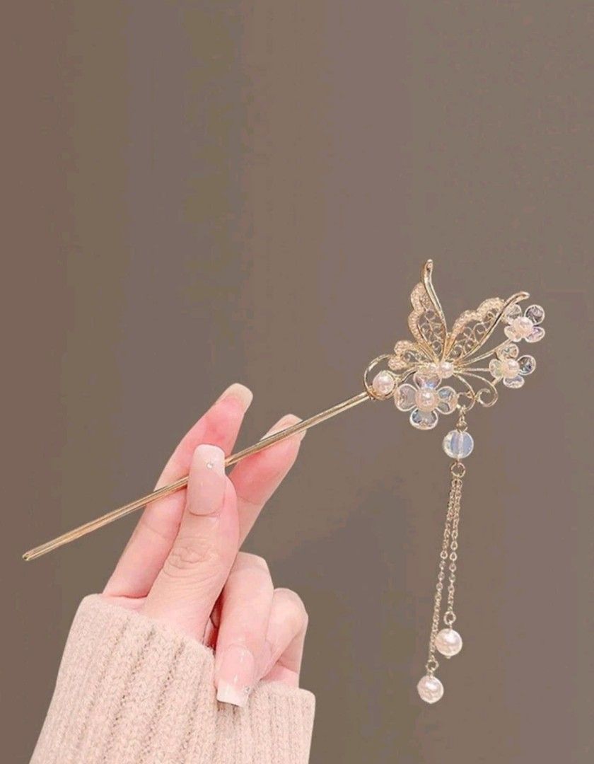 Butterfly Gold Hair Pin