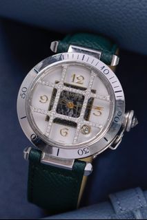 Cartier Ref.2313 Pasha de Cartier (Extremely Rare Stern Frères  Green Marble Centre Dial & Removable Diamond-Set Grill variant)