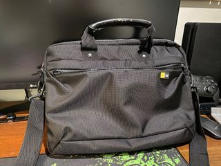 CASE LOGIC Messenger laptop Bag