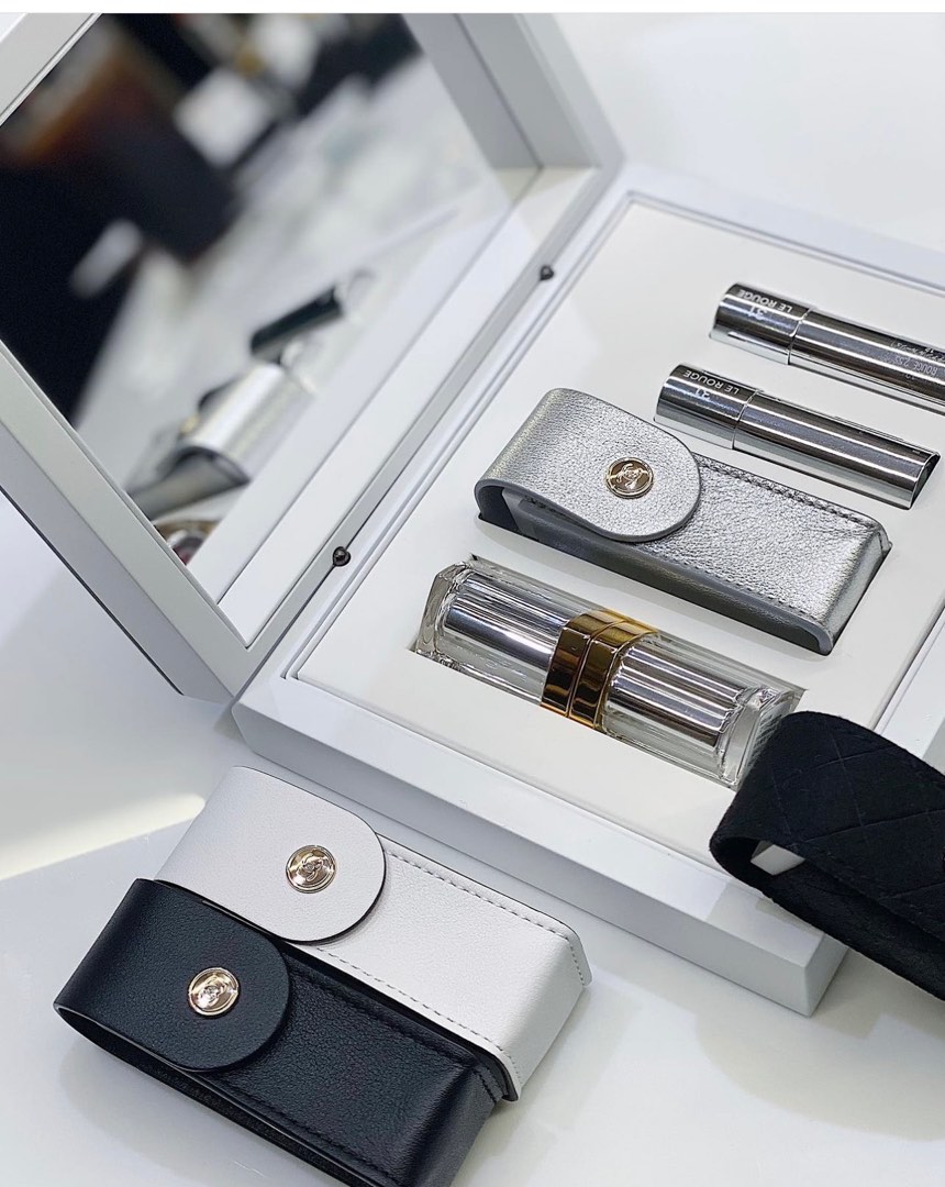 Chanel 31 Le Rouge Lipstick / Accessories Box with mirror, Beauty