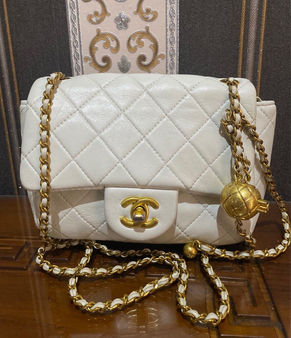 Chanel sling bag original top