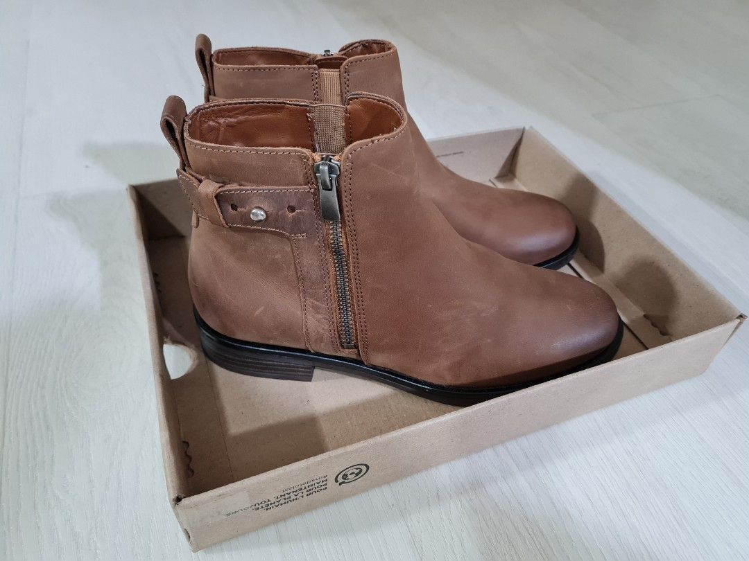 clark womens boots