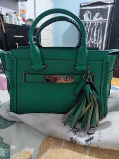 (Kategori: ) berada di . Dikirim oleh shoppa.addict (ID iklan 1252673319, Gambar 1). Deskripsi: .