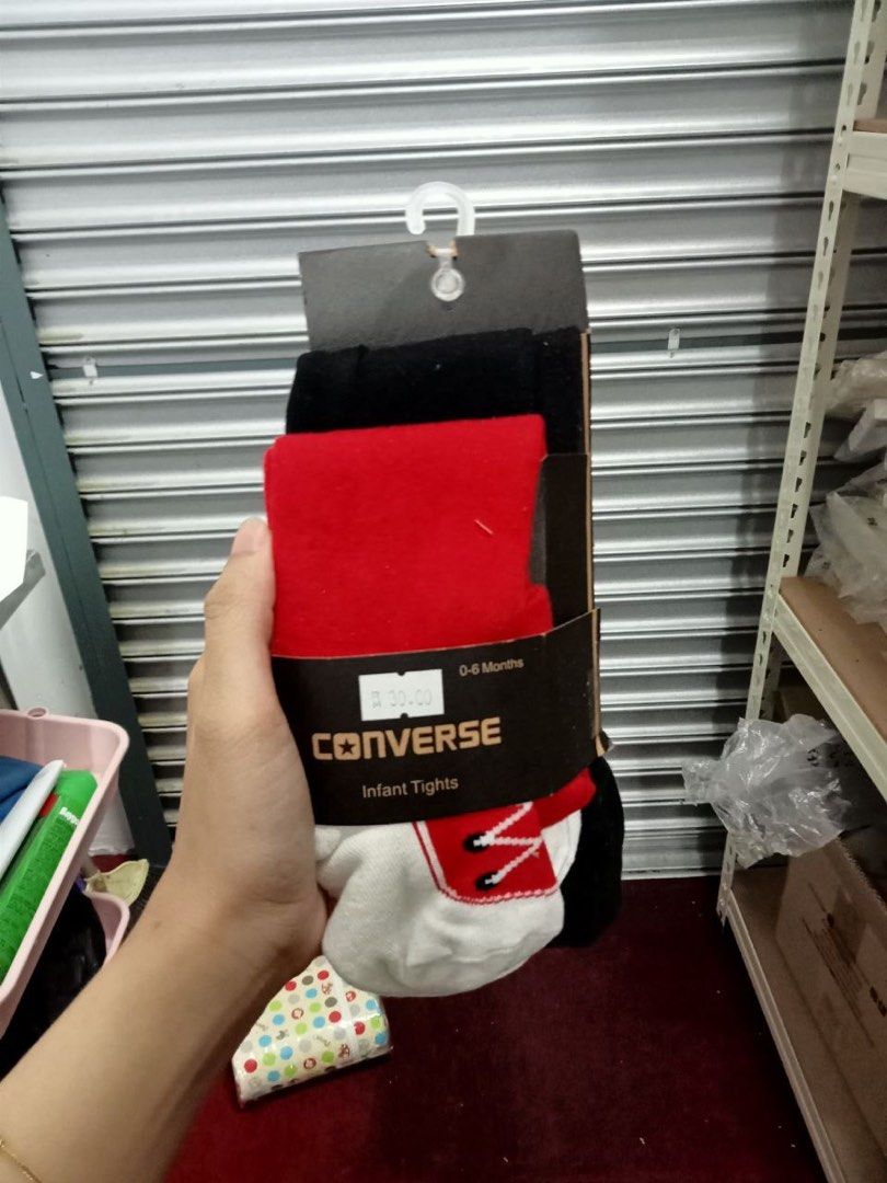 Converse 0-6 top months 900g