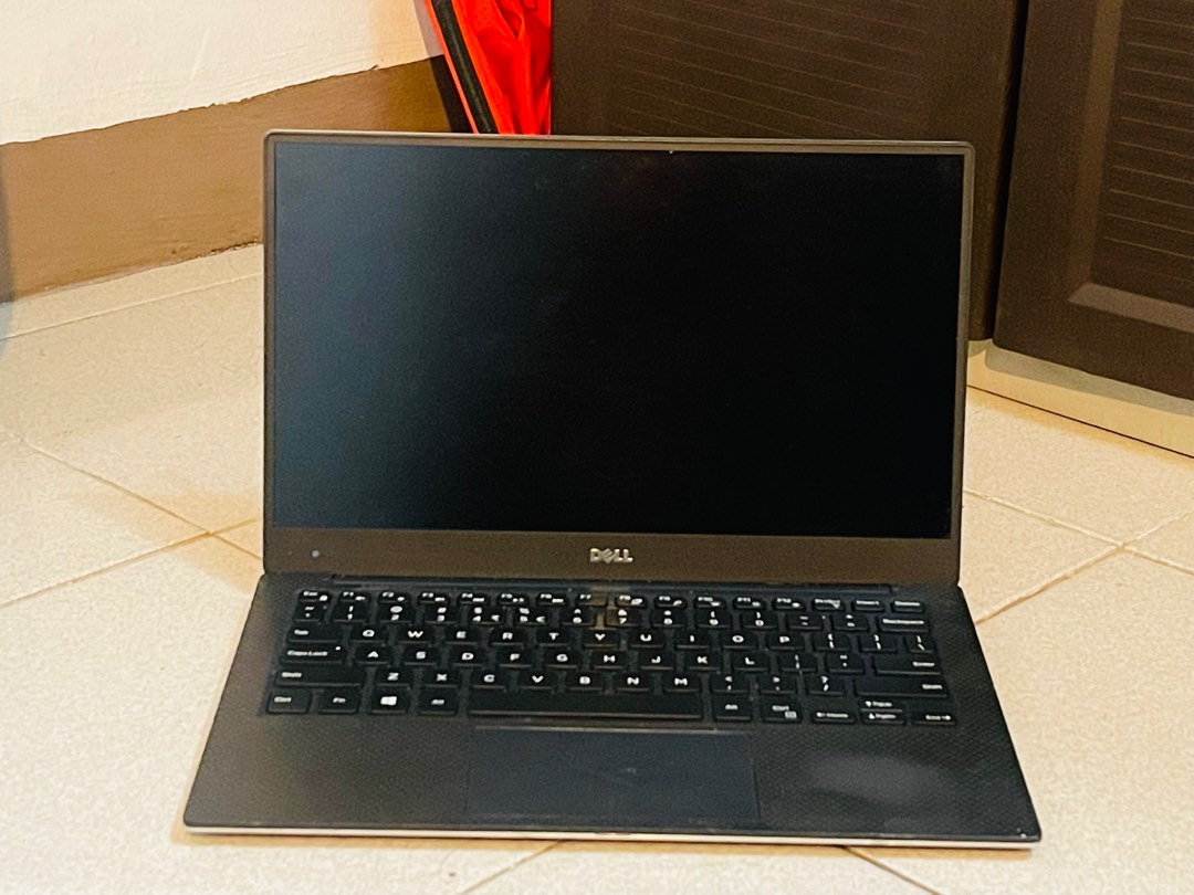 DELL XPS GAMING LAPTOP CORE i7 5TH GEN 8Gb RAM 256GB SSD(FAST BOOT) 2