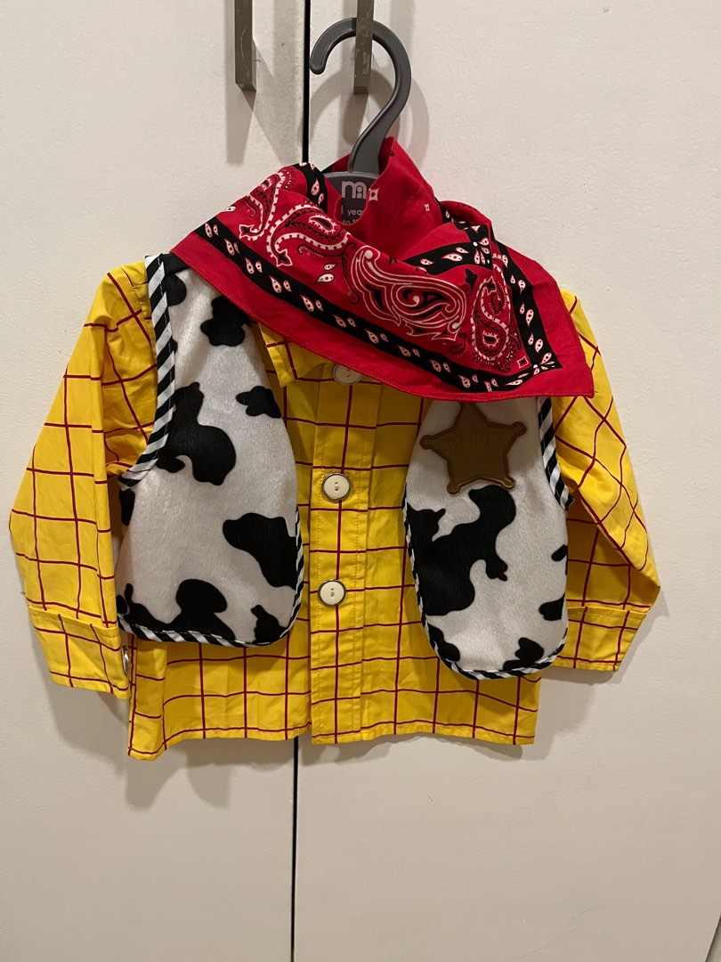 Disney Toy Story Woody Costume (18 to 24 mos) on Carousell