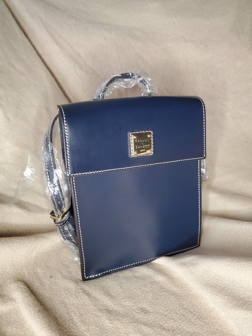 Dooney and bourke selleria backpack store