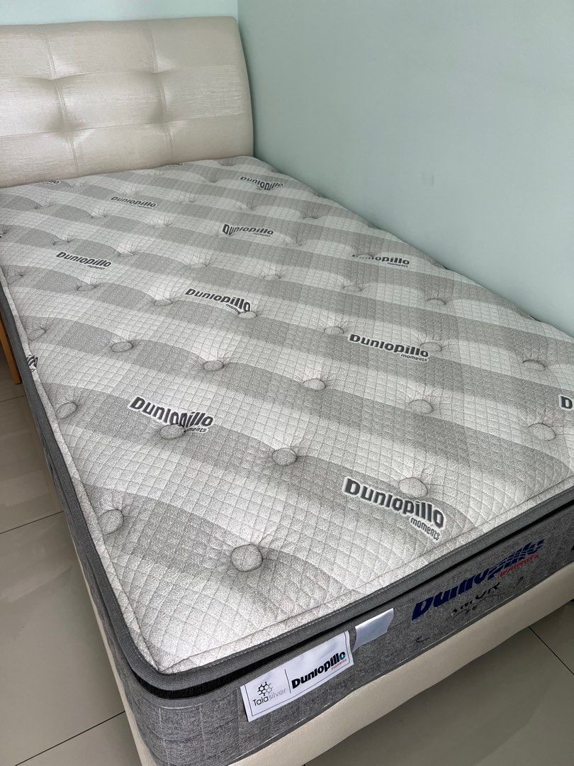 Dunlopillo super single mattress, Furniture & Home Living, Furniture