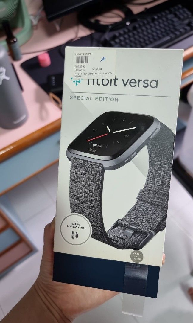 Fitbit versa woven online charcoal