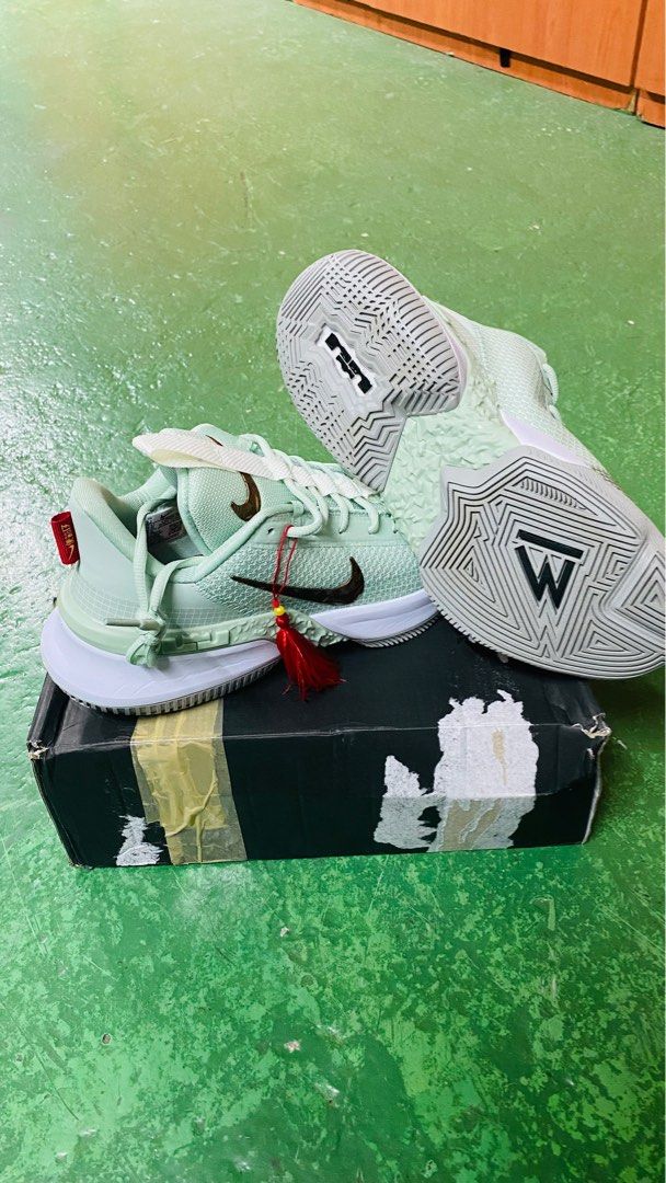 Lebron 13 top for sale