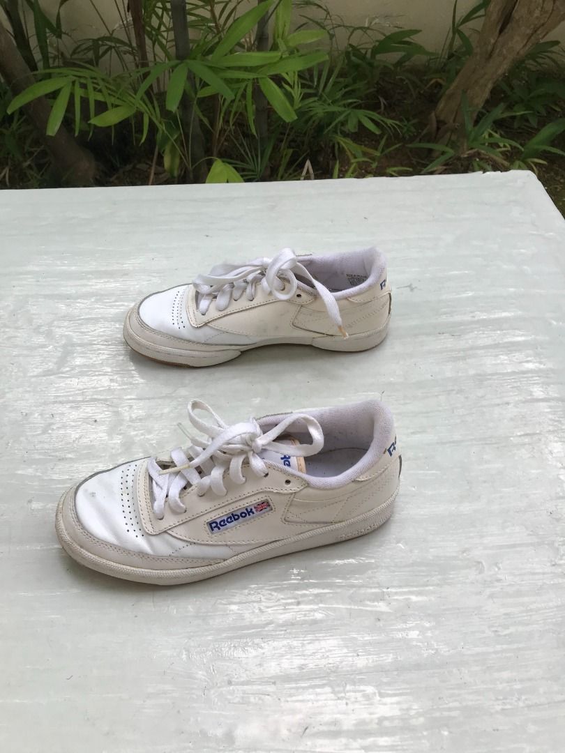 Reebok size 3 top