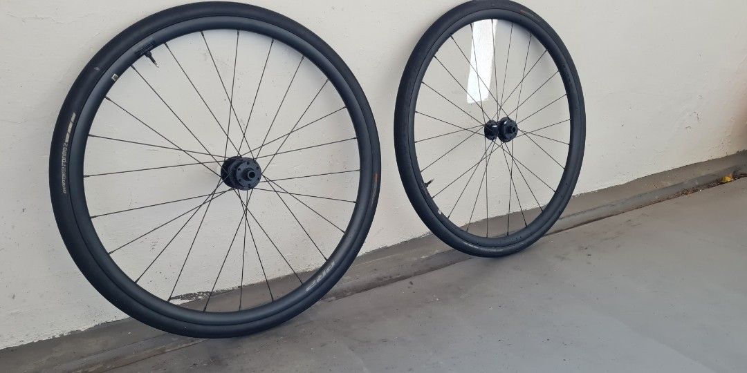 パーツ GIANT PR-2 2024 パーツ GIANT PR-2 2024 Giant P-R2 QR 6-Bolt Disc Front Wheel