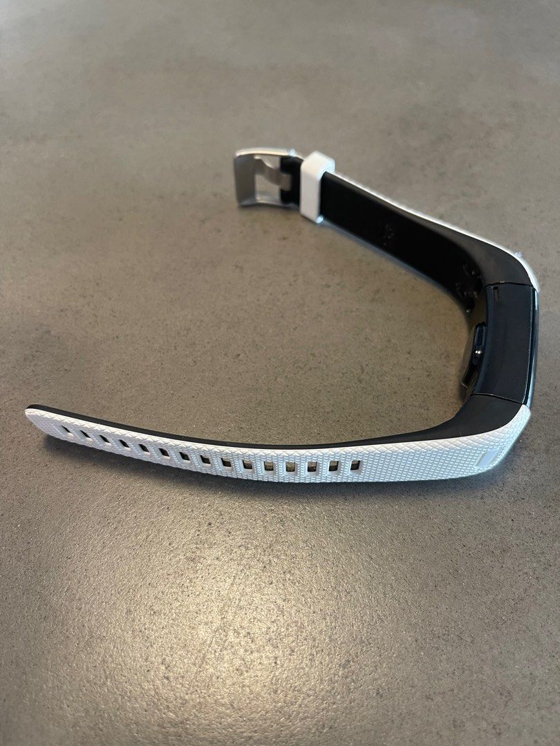 Garmin approach 2024 x40 screen brightness