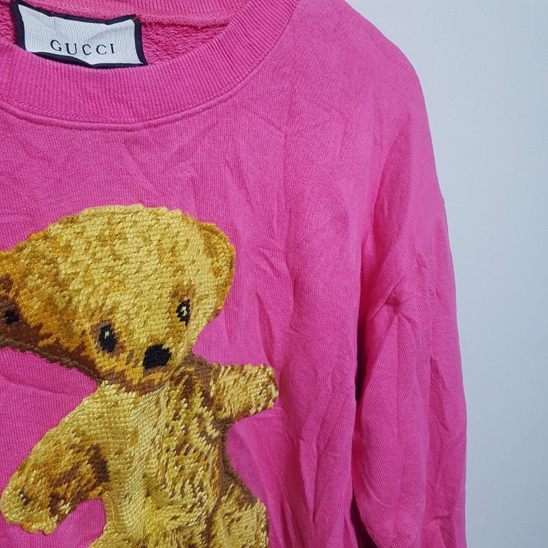 Pink gucci shop sweater bear
