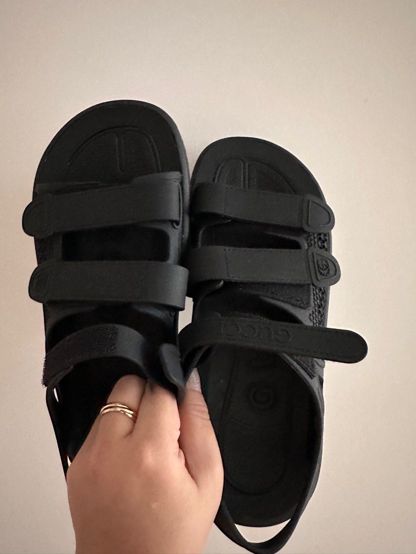 Gucci clearance velcro sandals