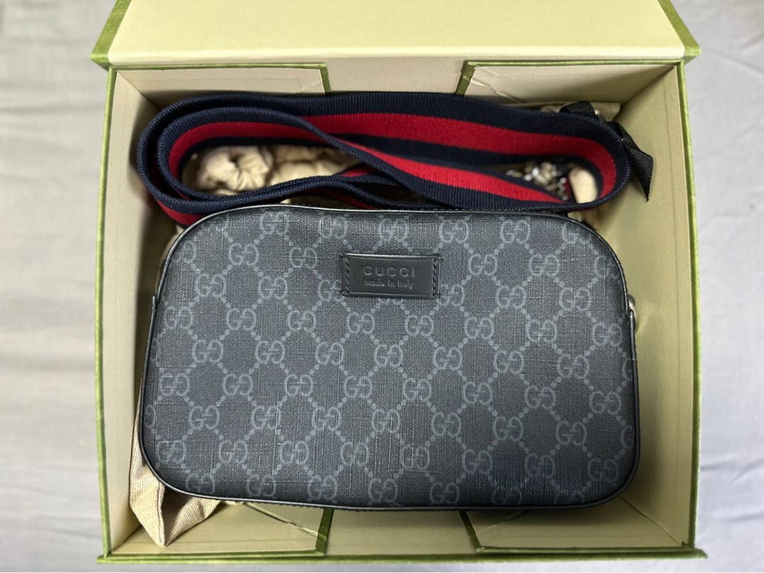 Gucci Shoulder Bag, Luxury, Bags & Wallets on Carousell