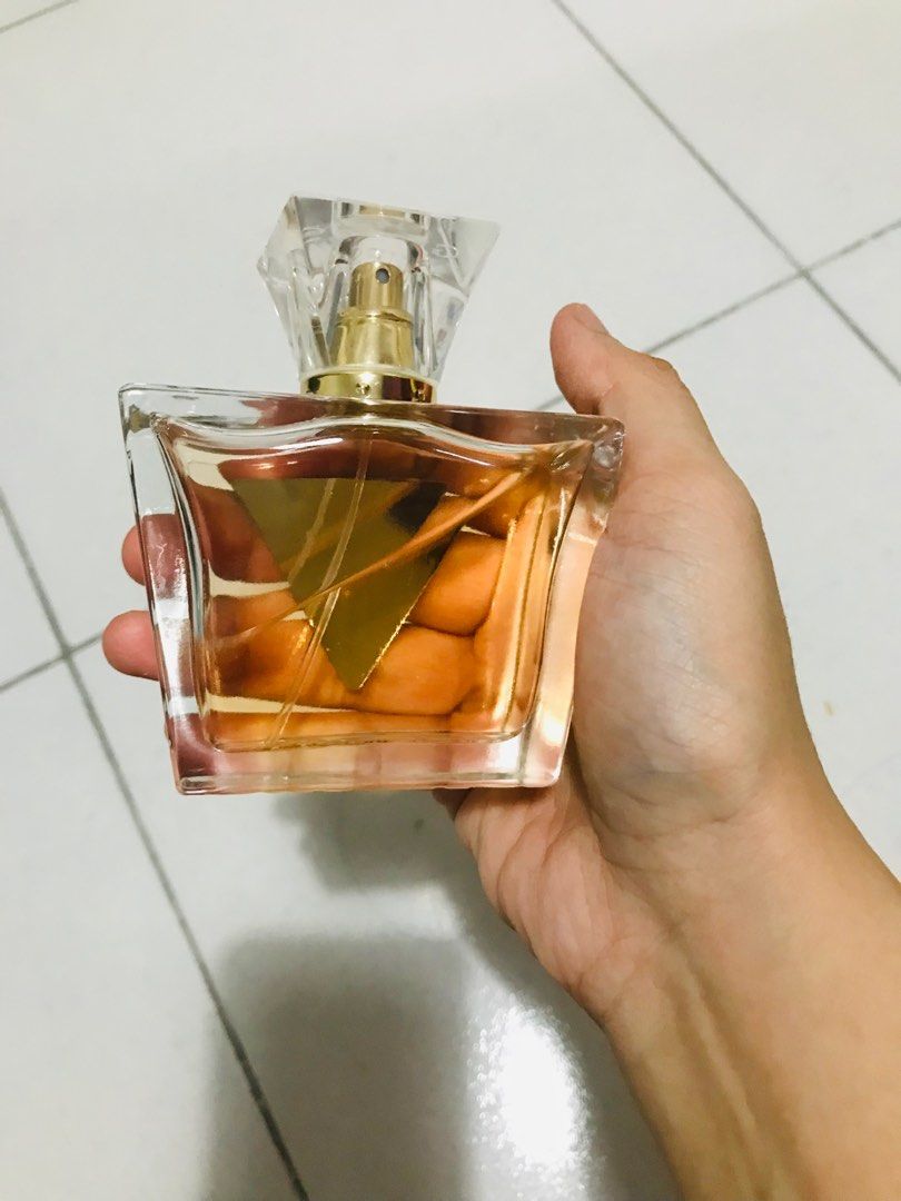 guess seductive flirt scent