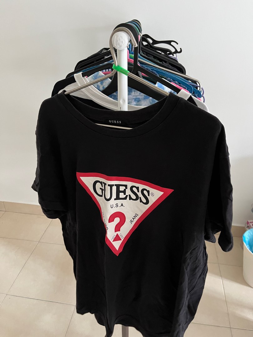 Guess tee sizing 2025