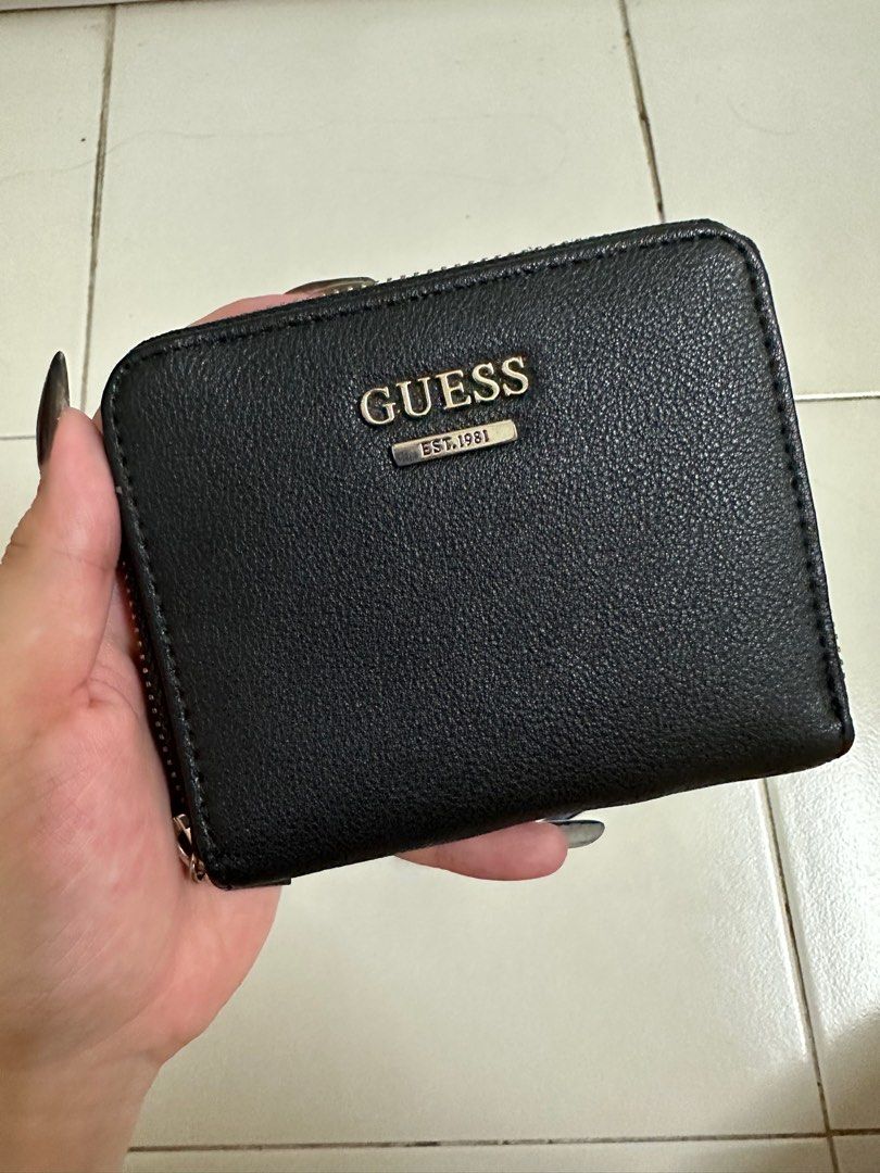 Guess on sale wallet 2019
