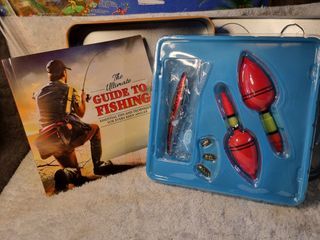 Guide to Fishing Book with Fishing Lure, 3 Weights and 2 Floats.