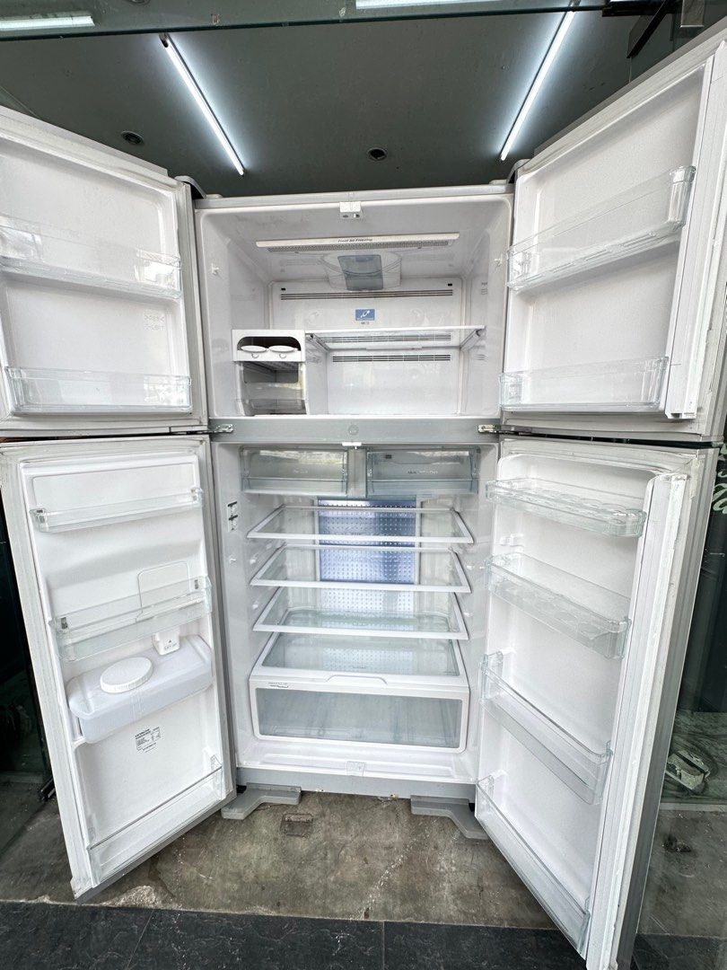 Hitachi 4 door fridge, TV & Home Appliances, Kitchen Appliances
