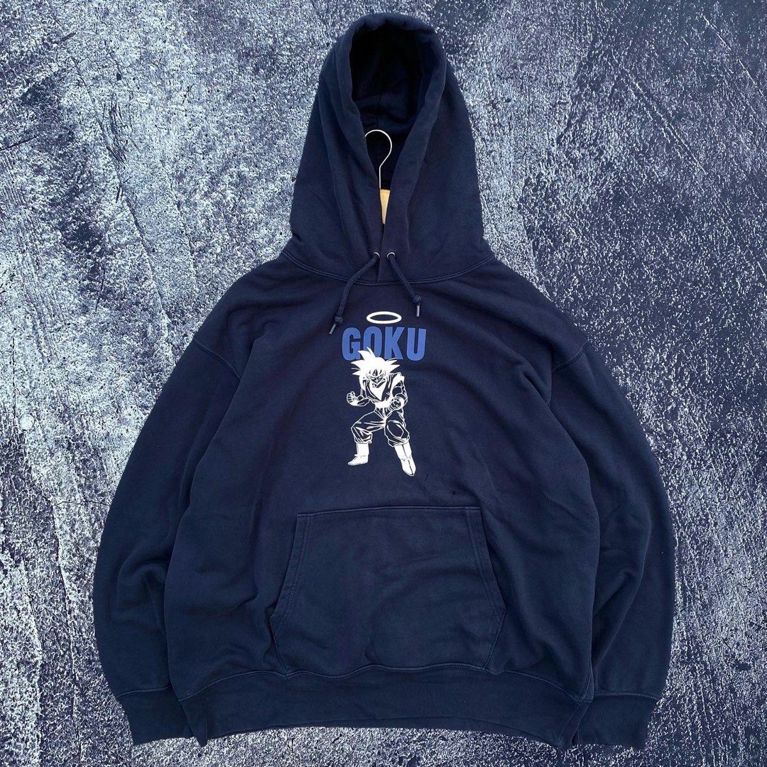 Uniqlo hot sale goku hoodie