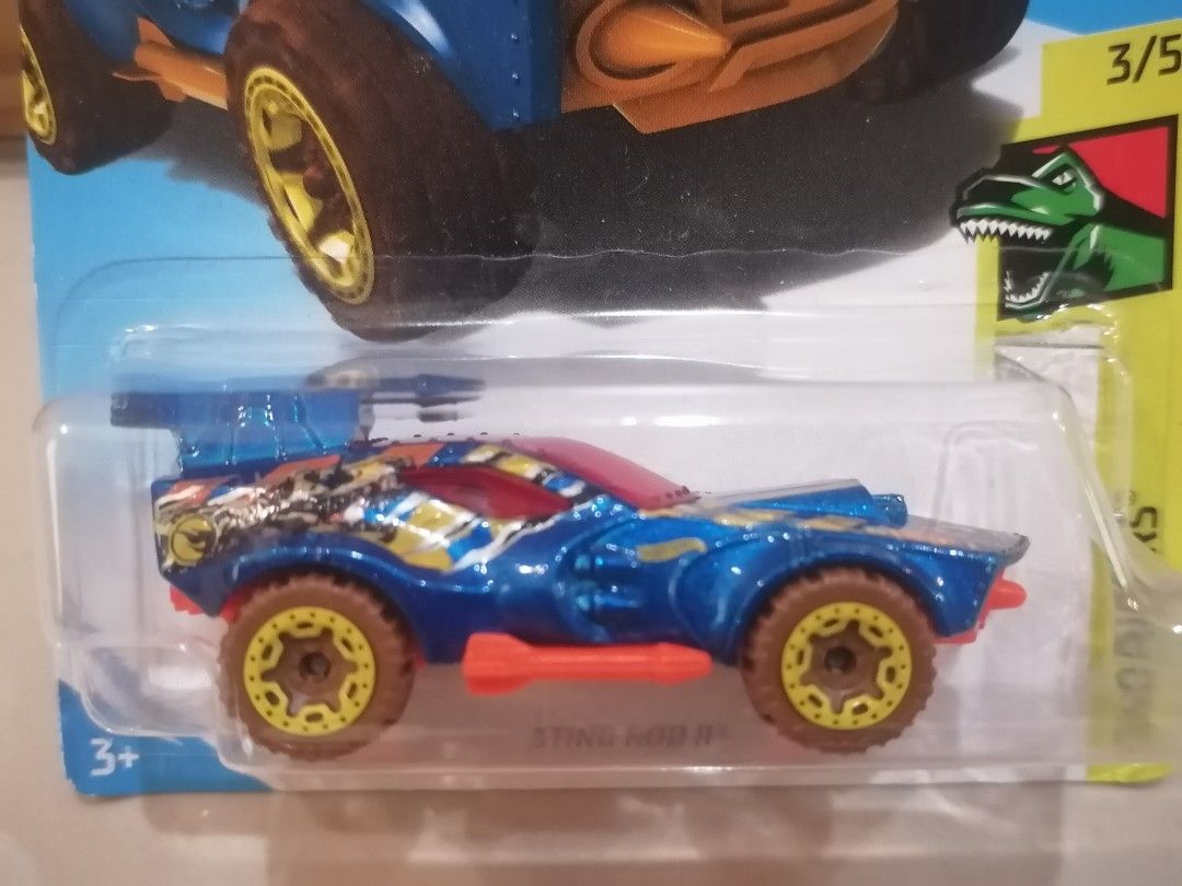 Hot wheels dino riders 2018 hotsell