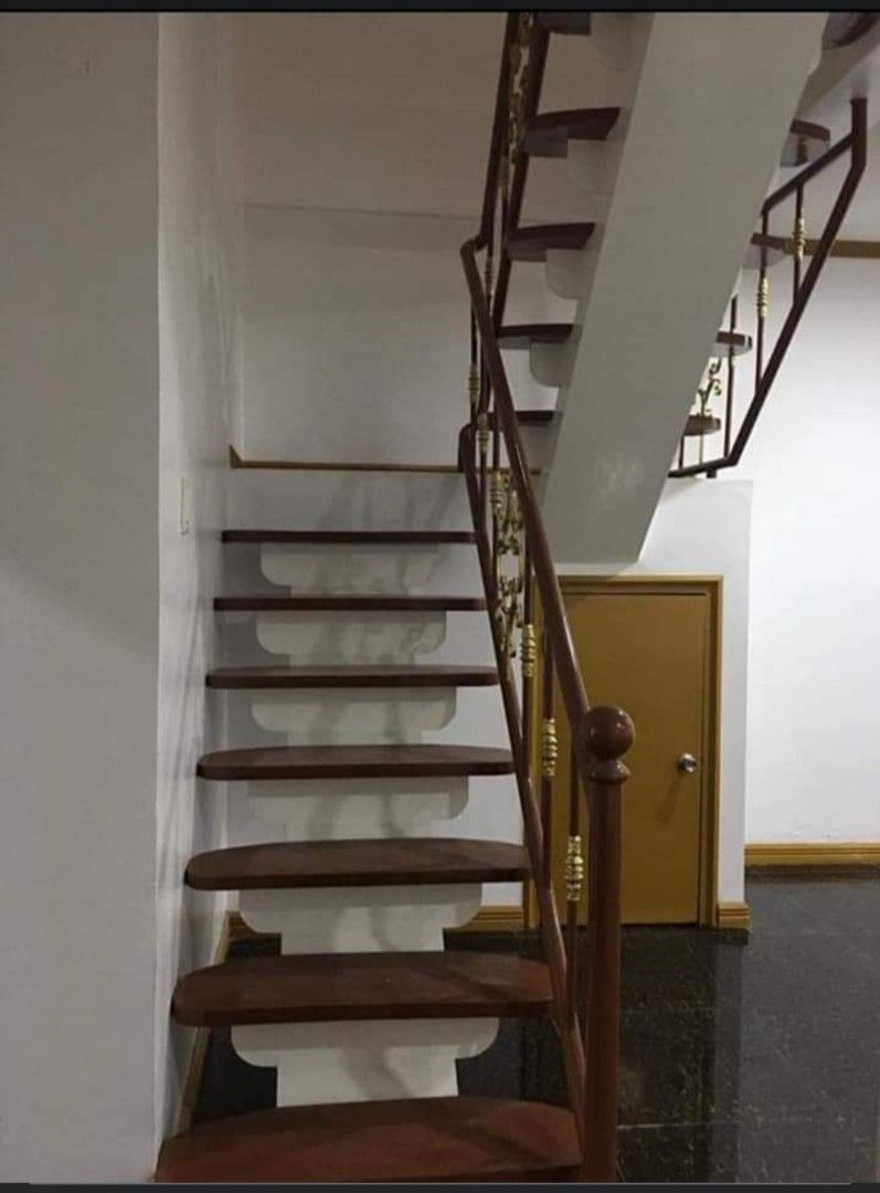 House and lot! Greenheights subd. (Category: House & Lot) located in Marikina City. Submitted by louriz4525 (Listing ID 1252785268, Image 3). Description: For sale!! House and lot! Greenheights subd. Lot area : 120sqm Floor area : 210sqm TCP ₱10000,000 2car garage 3br Master br t&b Master walk in closet 2nd bedroom with walk in closet Common t&b 2nd floor Washroom ground floor Laundry area/dirty kitchen Maids room Maids cr Inside subdivision with