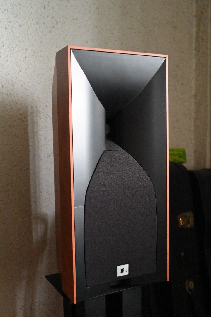 Jbl studio 530 refurbished on sale