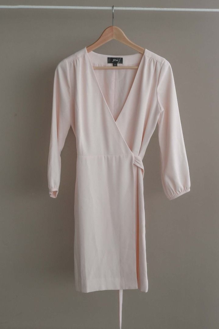 J crew wrap hotsell dress in 365 crepe