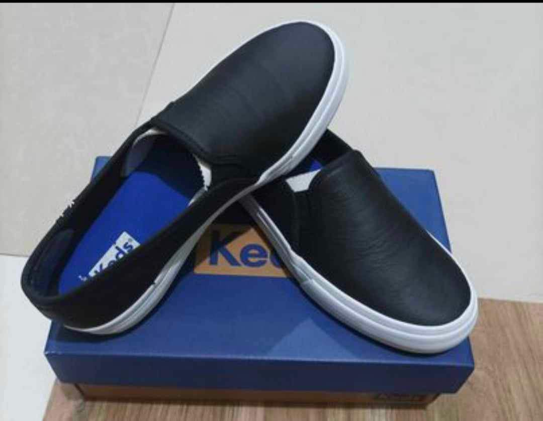 off white canvas low vulcanized sneakers
