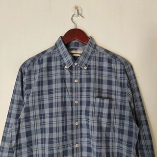 Kemeja MNG size L