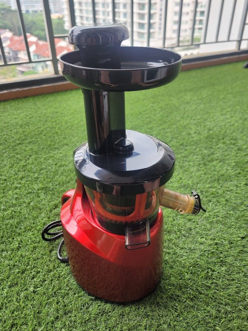 Khind Slow Juicer JE 150S, TV & Home Appliances, Kitchen Appliances, Juicers, Blenders