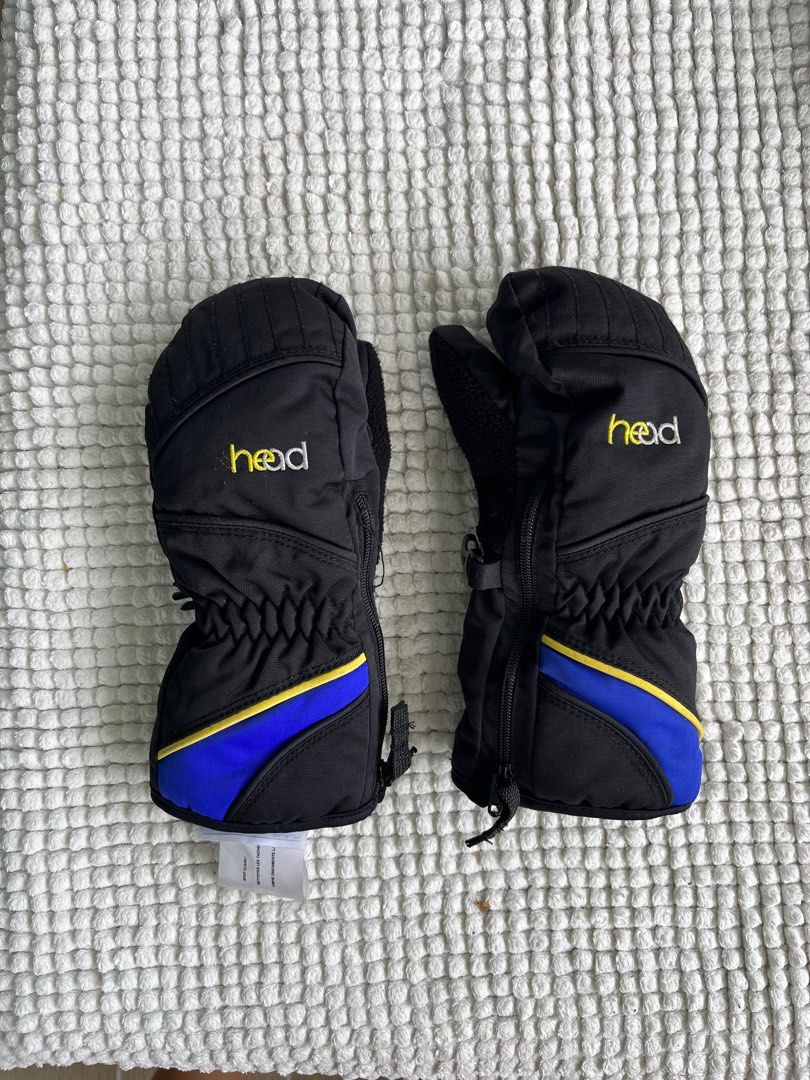 Childrens snow mittens 2025