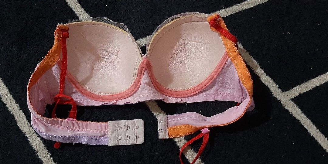 CLEARANCE STOCK - MINA Miracle Bra, Women's Fashion, New Undergarments &  Loungewear on Carousell