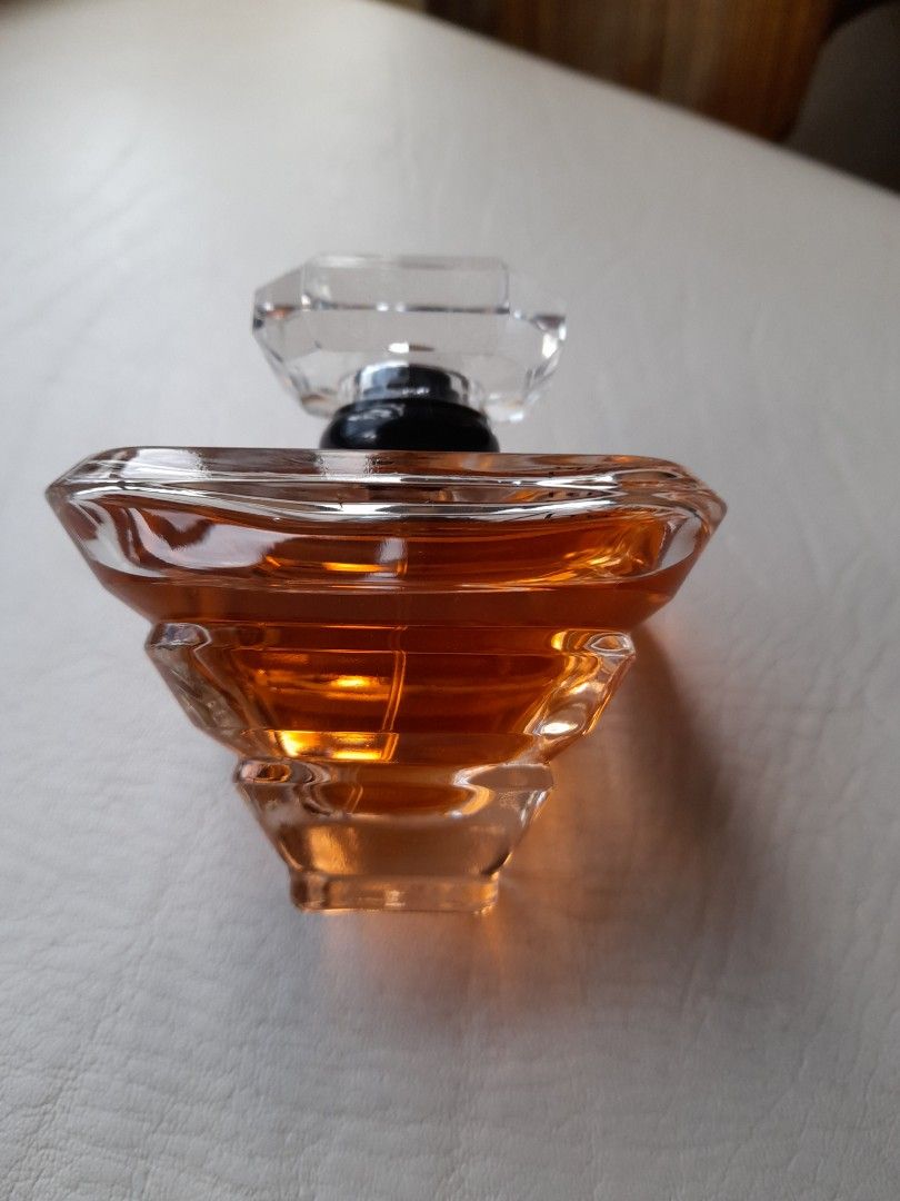 Tresor perfume 100ml clearance