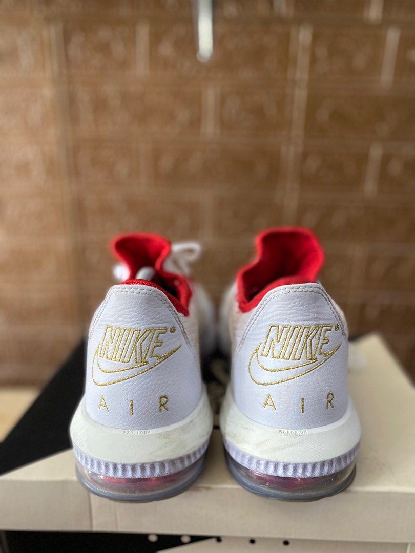 Lebron hotsell retro 16