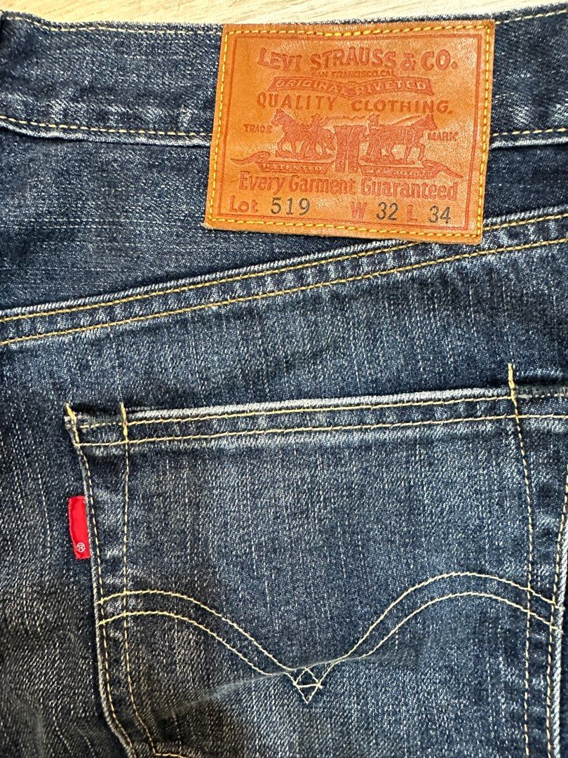 Levis deals lot 519