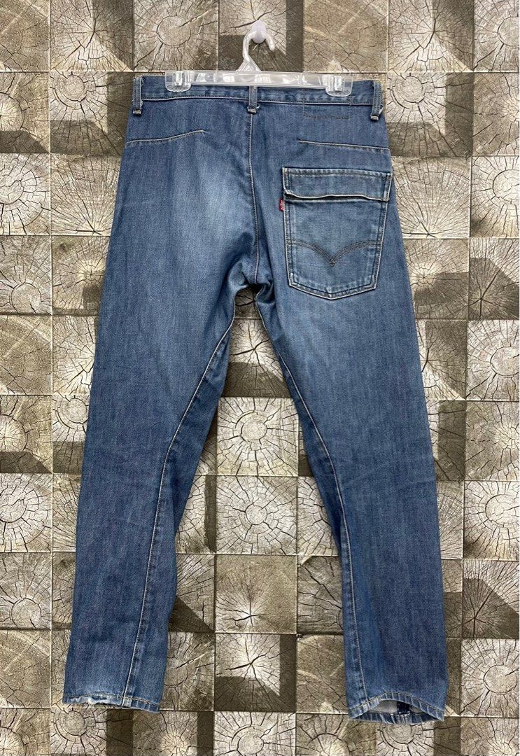 【美品】リーバイス　エンジニアードジーンズ　 W30シンチバック ワイド　W30 リーバイス エンジニアード ジーンズ シンチバック ルーズ W30 - メルカリ