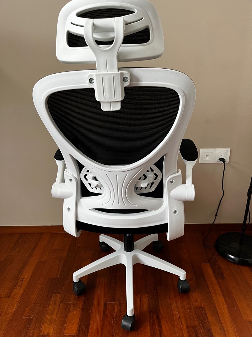 Lightly used Office Chair for sale, Furniture & Home Living, Furniture, Chairs on Carousell