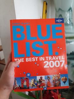 LONELY PLANET BLUE LIST THE BEST IN TRAVEL 2007 COFFEE TABLE TRAVEL GUIDE BOOK