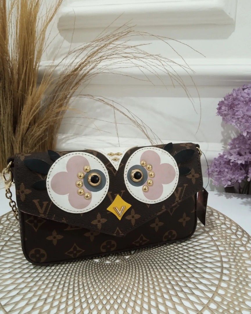 LV Pochette Felicie Owl, Barang Mewah, Tas & Dompet di Carousell