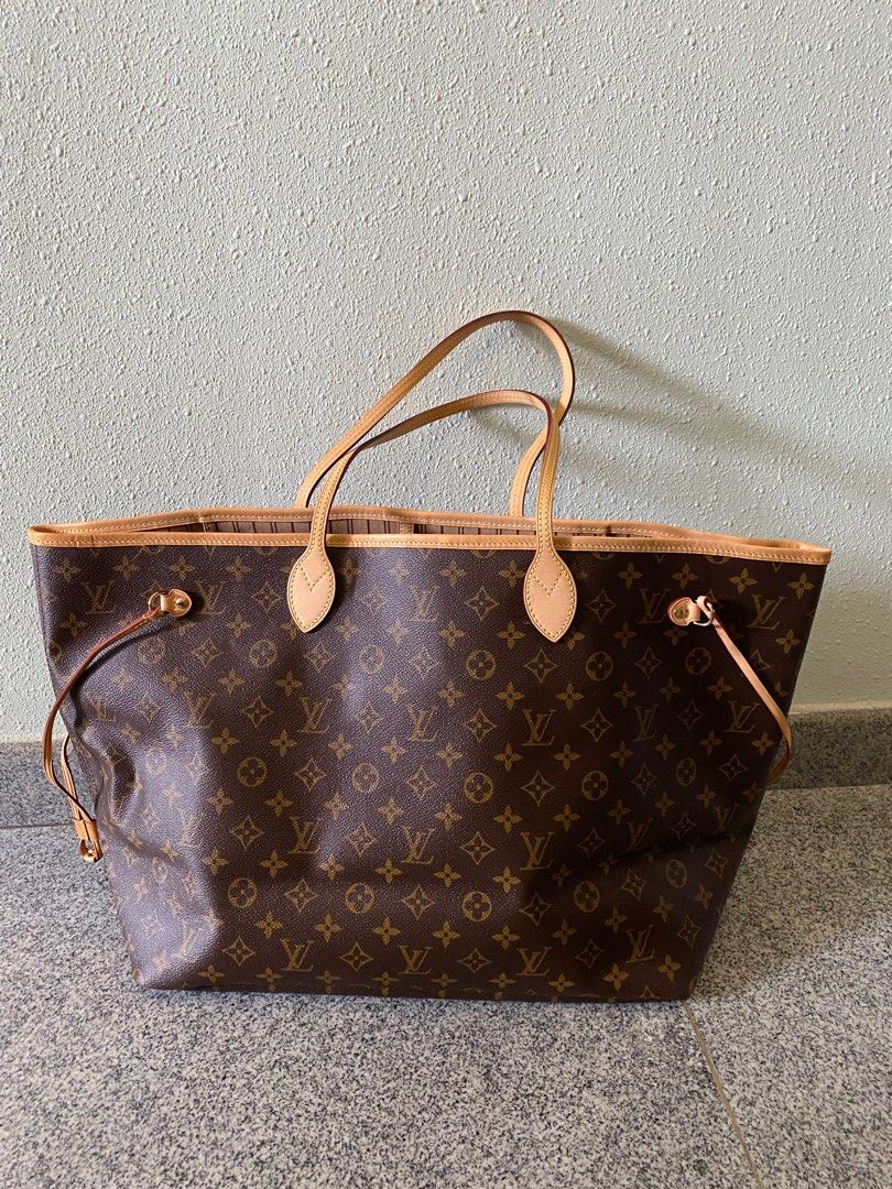 Louis vuitton LV Neverfull GM Luxury Bags Wallets on Carousell
